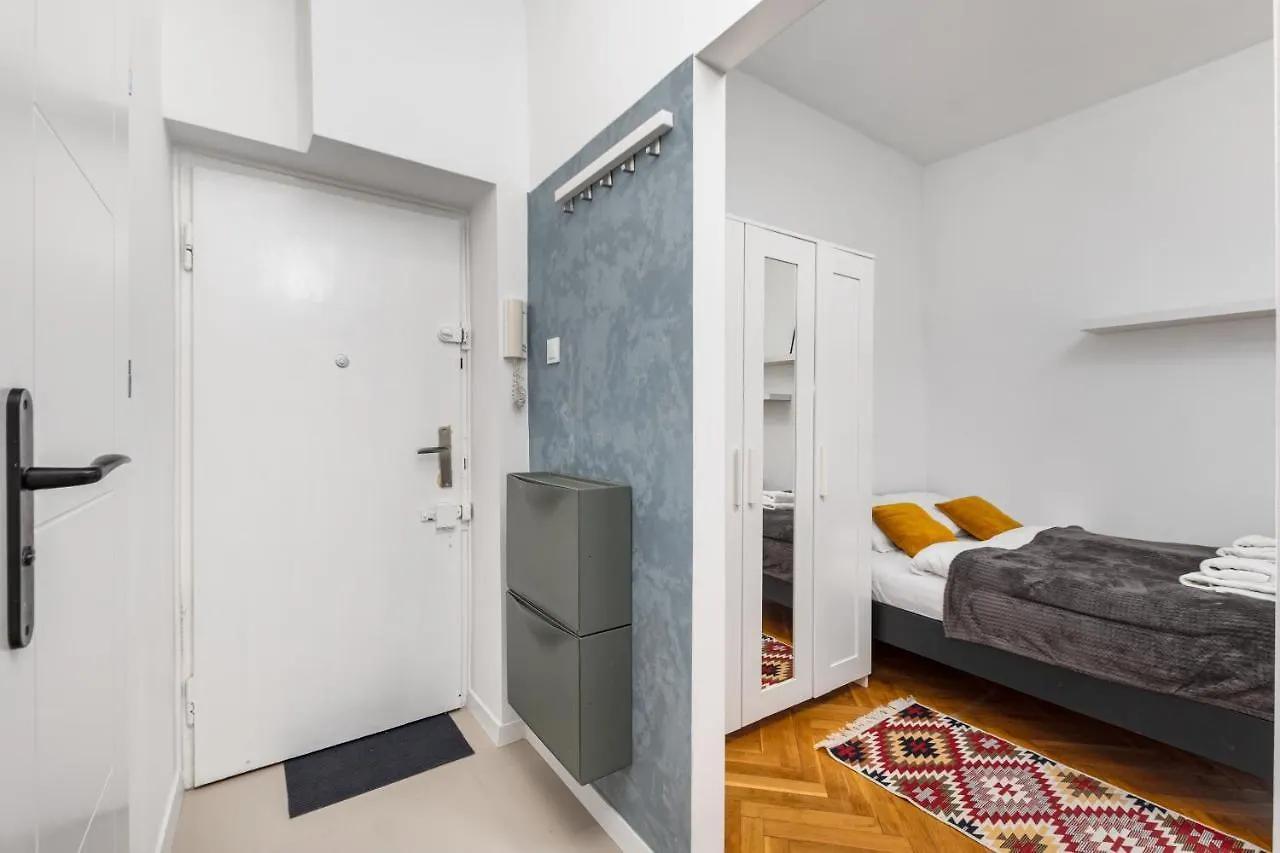 Stanislawa Augusta 16 By Homeprime Warsaw