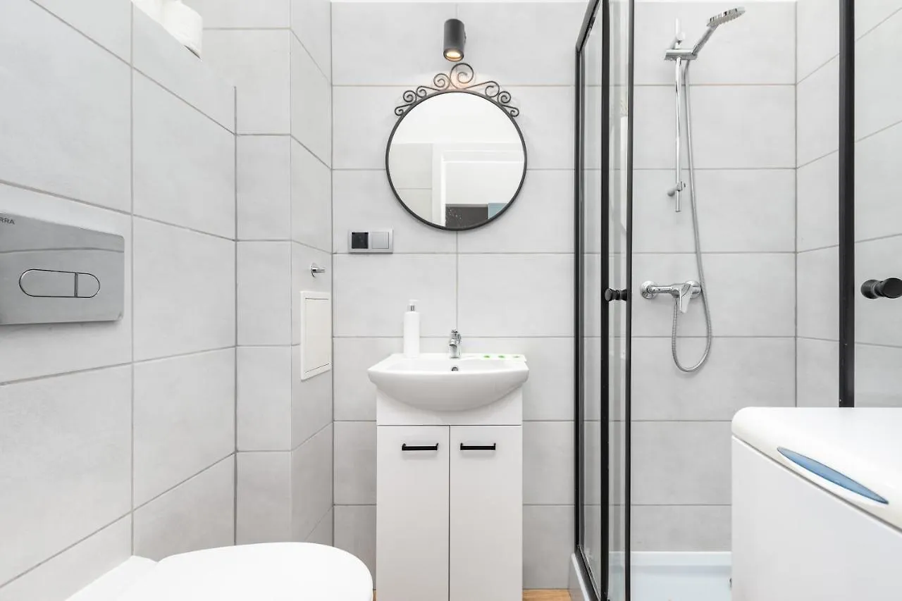 Stanislawa Augusta 16 By Homeprime Warsaw Poland